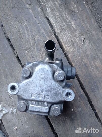 Насос гур ауди а 4