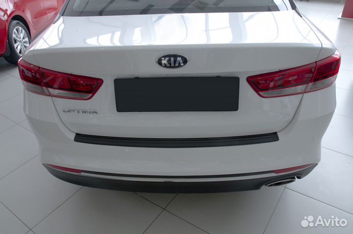 Накладка на бампер Kia Optima (15-20) RA