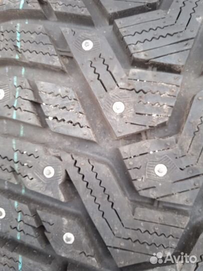 Hankook Winter I'Pike RS2 W429 215/65 R16 N