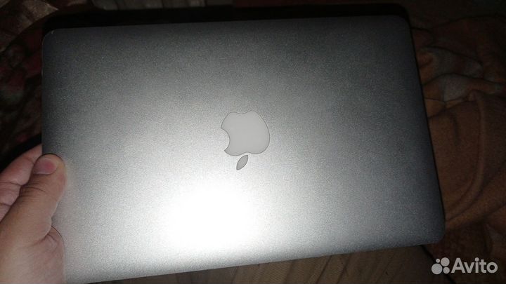 Macbook air 11 2011