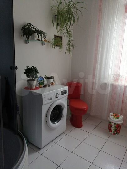 Коттедж 100 м² на участке 10 сот.