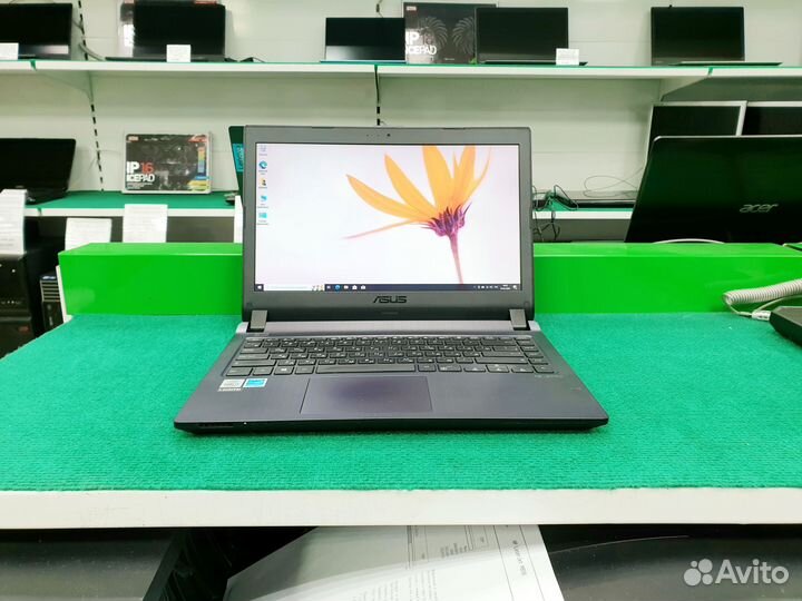 Ноутбук Asus Core i3-10gen 12GB SSD