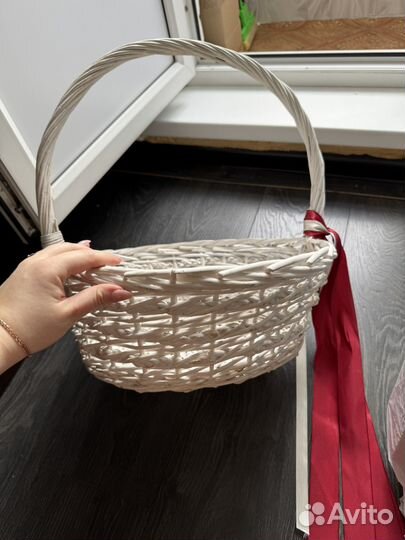Корзина плетеная