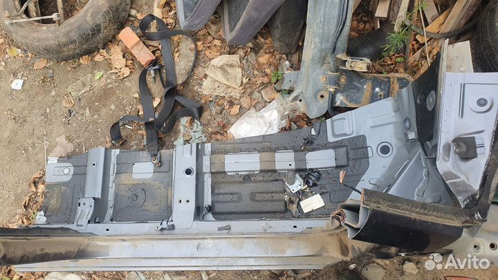 Правый порог kia rio 3