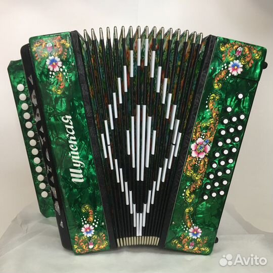 Гармонь Шуйская S32XL широкие басовые кнопки