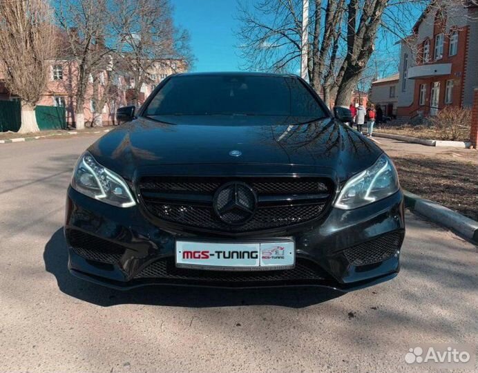 Диффузор с решеткой Mercedes E-class E63 AMG Black