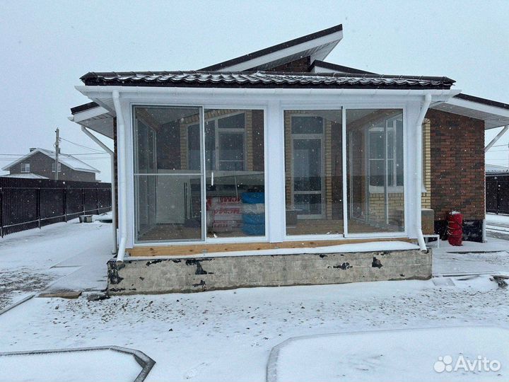 Раздвижное остекление терассы веранды беседки