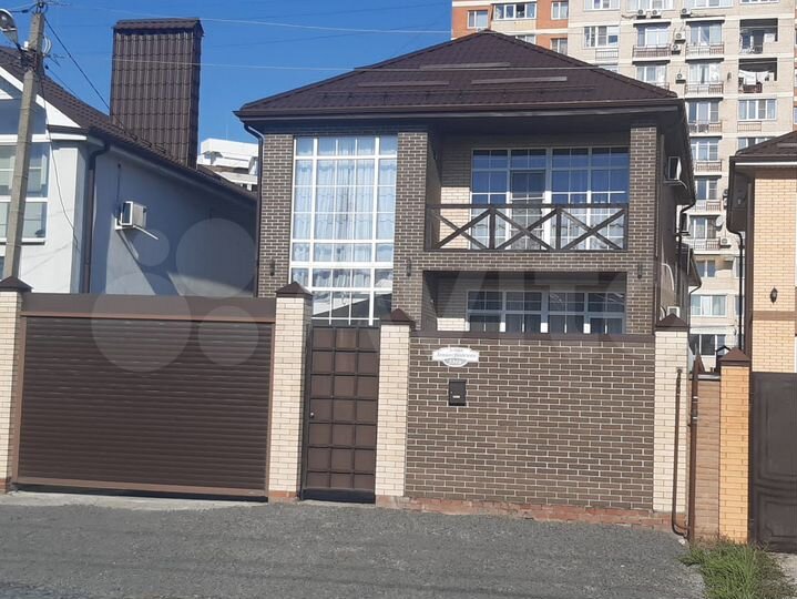 Дом 135 м² на участке 3 сот.