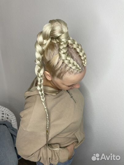 Плетение кос с канекалоном