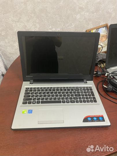 Ноутбук lenovo