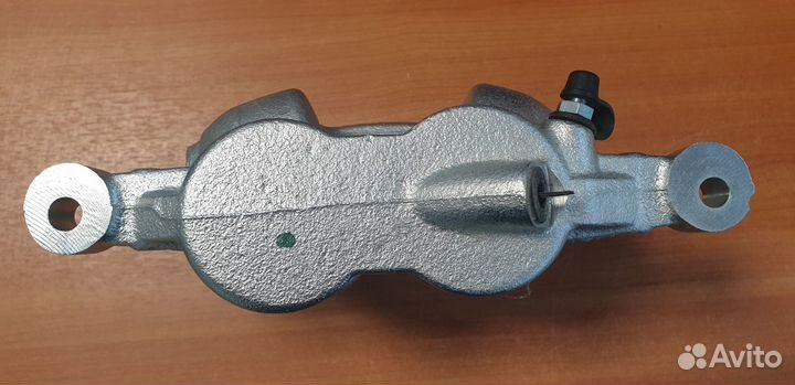 Суппорт перед Ford Transit 2012