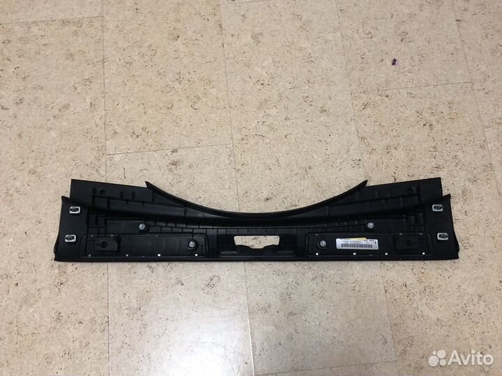 Range Rover Evoque Накладка багажника