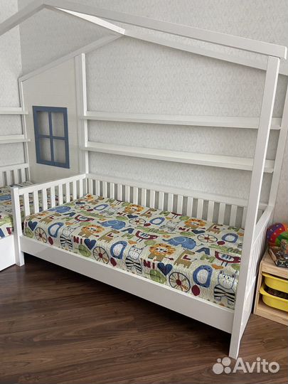 Кровать домик для двоих