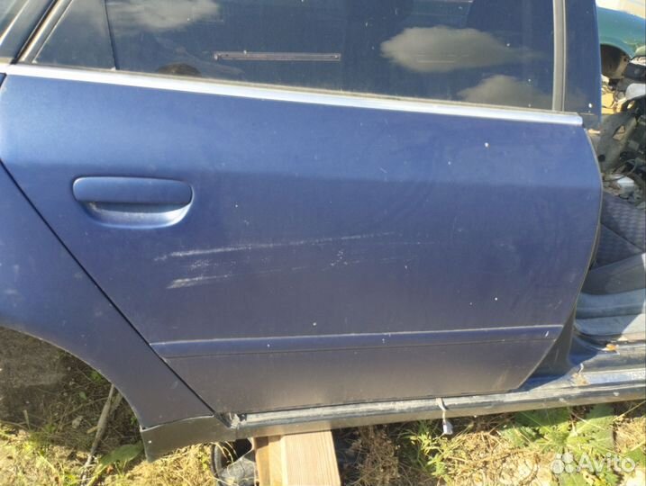Дверь задняя правая audi a6c5