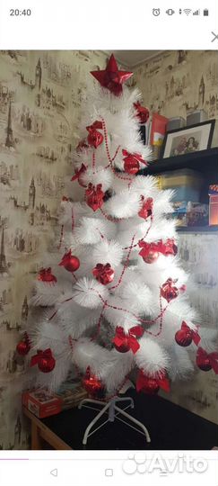 Белая новогодняя елка