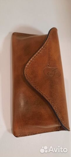 Чехлы для очков кожаные