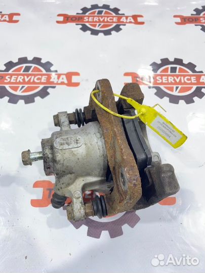 Суппорт задний правый Toyota Camry GSV40 2GR-FE