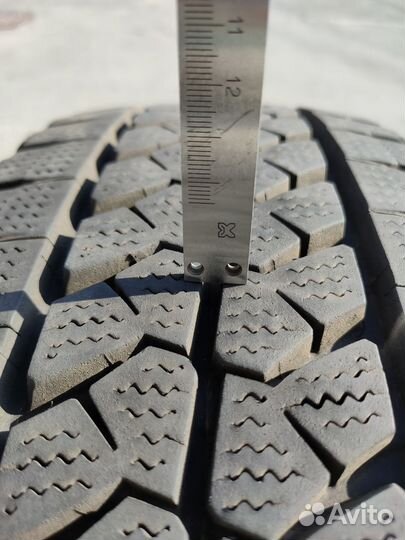 Шины 205/80R17.5 LT Bridgestone Blizzak W979 2021г