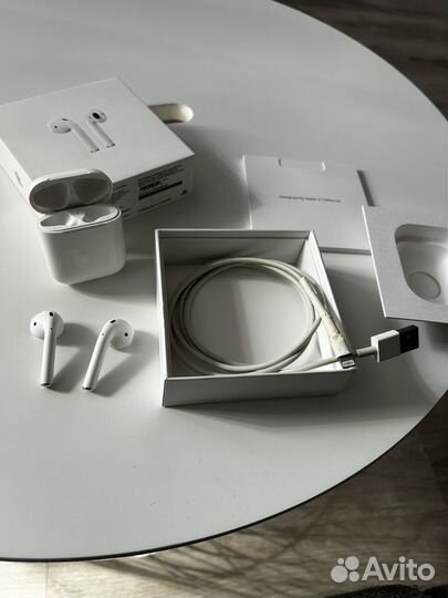 Apple airpods 1