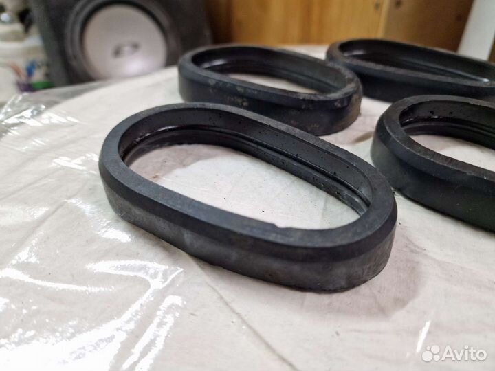 Резинка дроссельной заслонки V6 2.6/2.8 Audi, VW