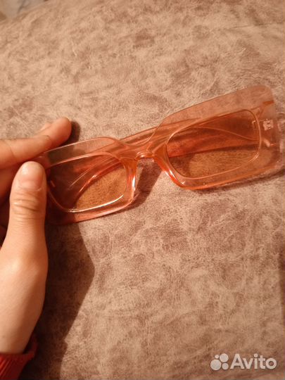 Солнечные очки женские