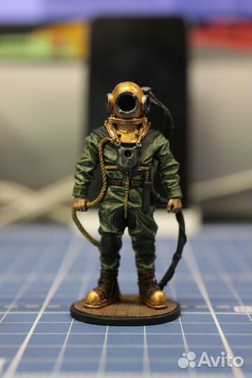 Статуэтки фигурки из металла Водолаз 1/35 олово
