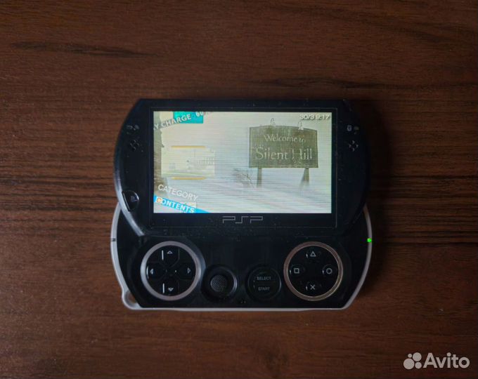 Sony PSP GO 16+4 gb