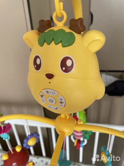 Музыкальный мобиль с проектором и ночником