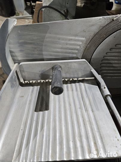 Ломтерезка слайсер бу