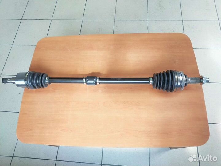 Полуось правая Chevrolet Lacetti в сборе