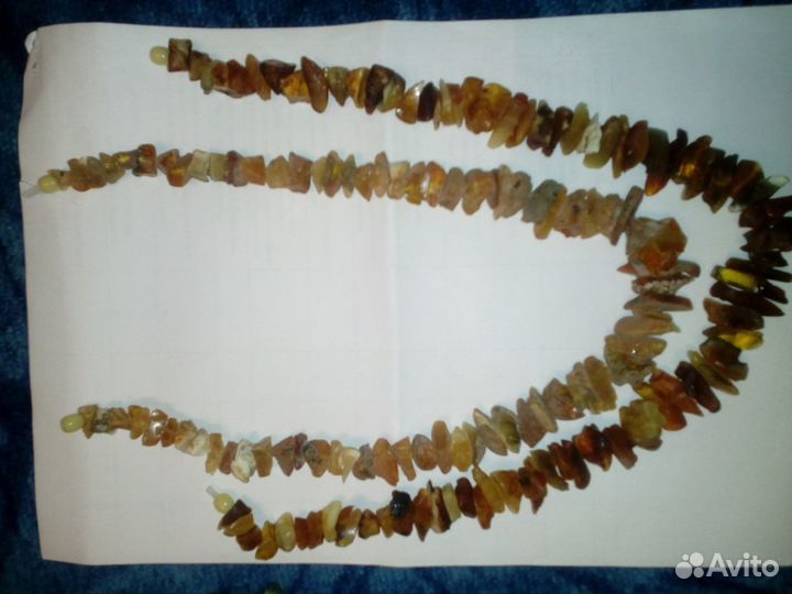 Лечебные янтарные бусы