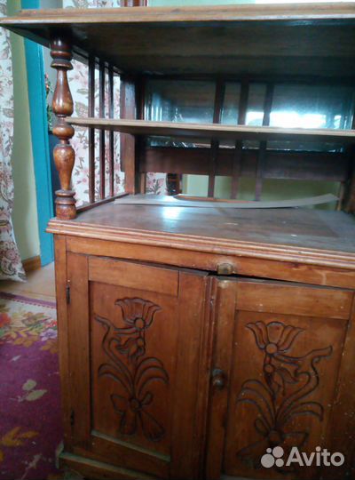 Тумбочка старинная деревянная