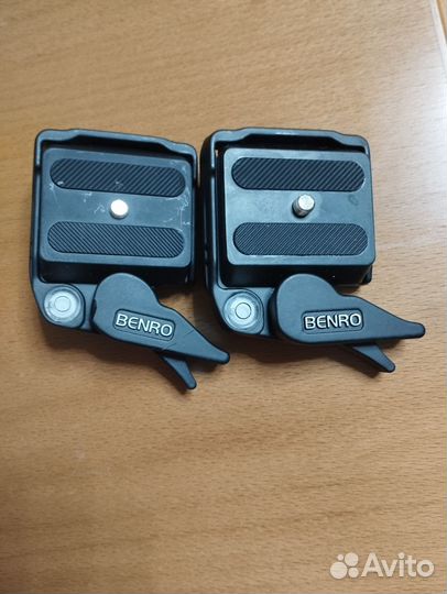 Быстросьемные крепления для штативов Benro