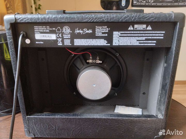 Комбоусилитель для электрогитары