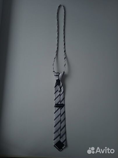 Галстук самовяз школьный на первоклассника белый 1