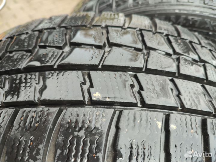 Dunlop SP Winter Maxx WM01 225/50 R18