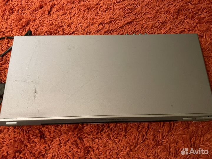 DVD-проигрыватель Sony dvp-ns36