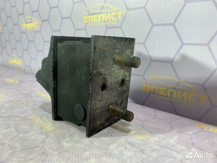 Подушка двигателя Mercedes Sprinter 902.662