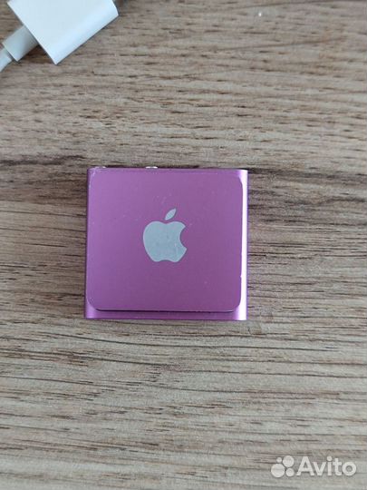 Плеер iPod shuffle 4