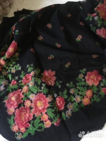 Платок шерстяной военных лет