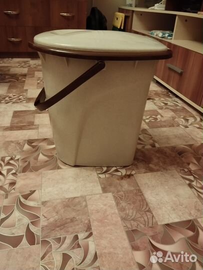 Туалетное ведро