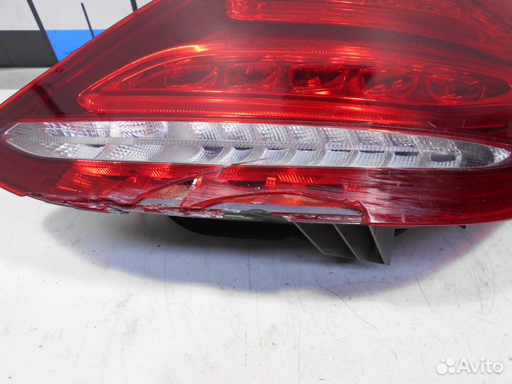 Фонарь задний правый Mercedes W205