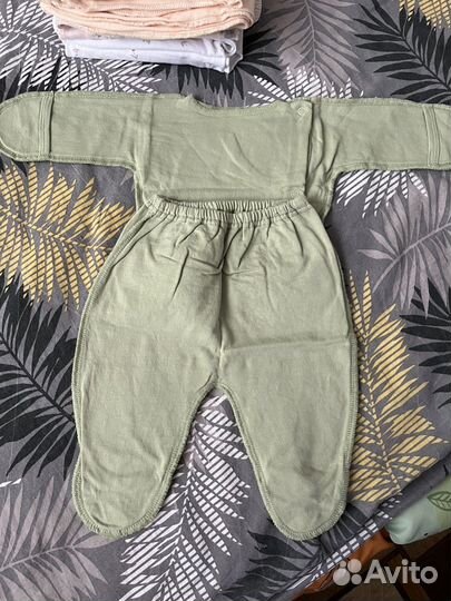 4 комплекта распашонка и ползунки теплые 50