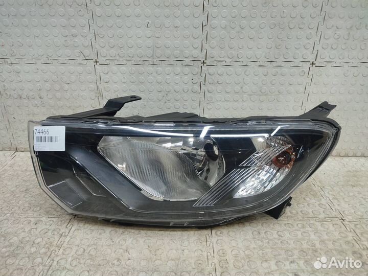 Фара левая Лада Гранта 2018