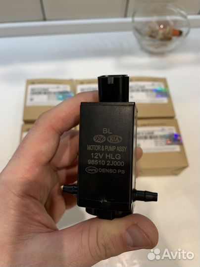 Моторчик бочка 98510-2J000 Hyundai Kia