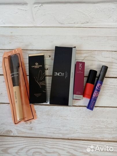 Косметика пакетом новая