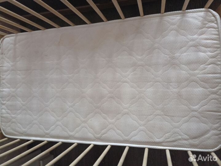 Детская кроватка качалка с матрасом