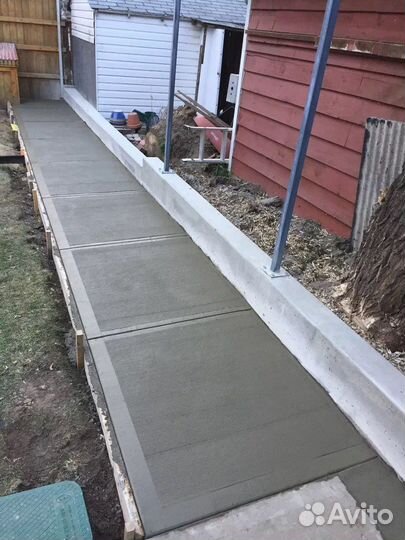 Бригада строителей