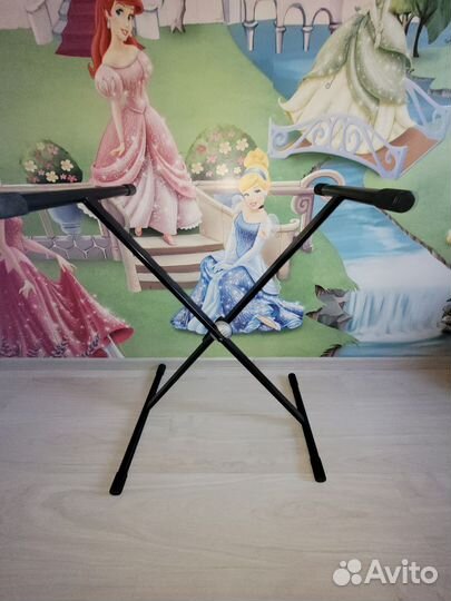 Стойка держатель для синтезатора