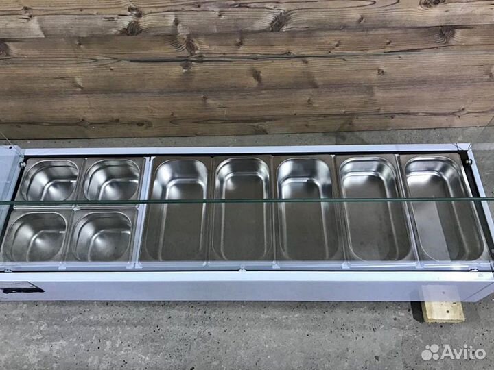 Витрина холодильная Carboma VT3G в наличии